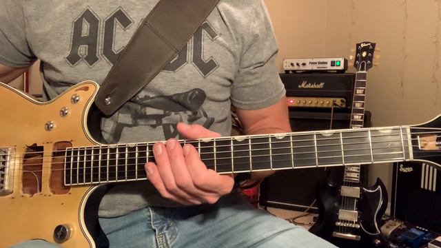 AC/DC Go Zone (Malcolm Young Guitar Lesson) смотреть онлайн