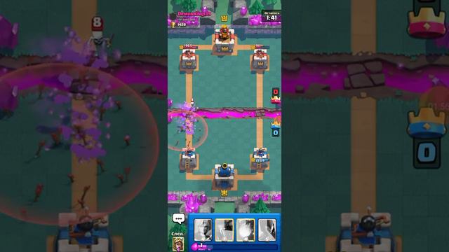 первый раз играю клеш рояль смотреть онлайн