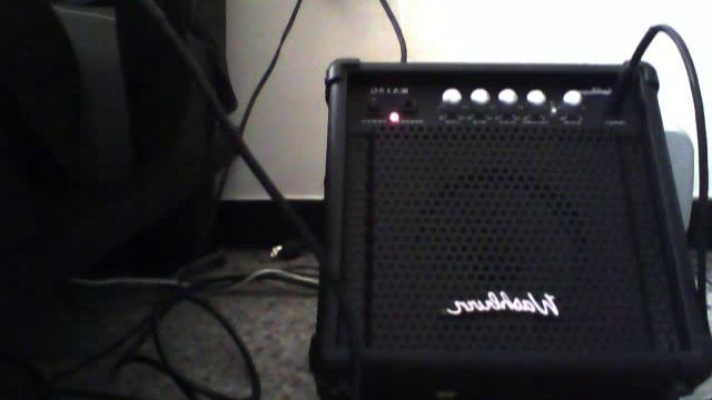 Amplificador Washburn WA15G смотреть онлайн