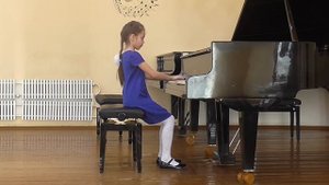 Гуляева Арина Ф.Рыбицкий "Хохотушка" (фортепиано)