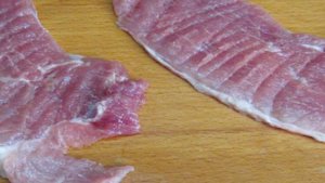 Отбивные из свинины в соевом соусе с крахмалом