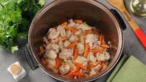 Плов из булгура с курицей в мультиварке