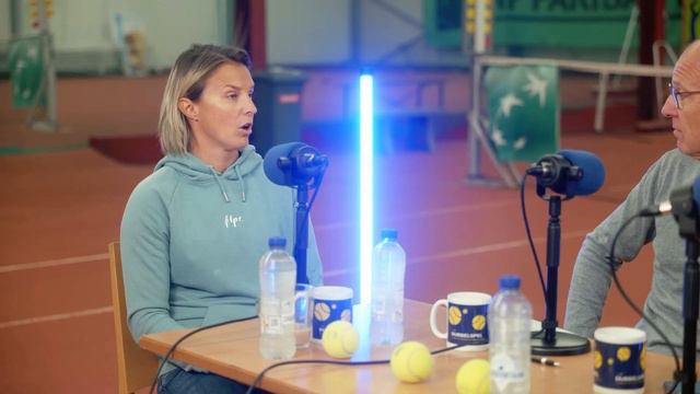 DUBBELSPEL #7 met Kirsten Flipkens смотреть онлайн