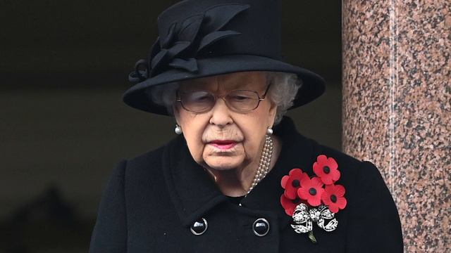 Сложные времена! Елизавета II призналась: очень переживает, во дворце не ждали! Правда открылась