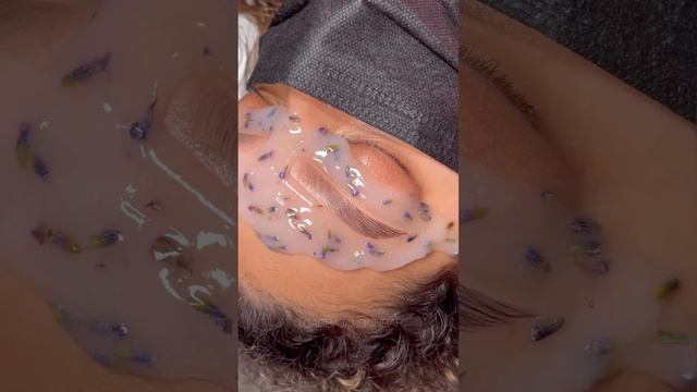 Гидрогелевые маски Esthemax применяют не только в косметологи, но и бровисты!!