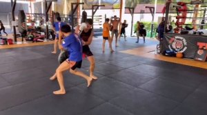 Тренировка у тренера Петра Яна и Жорж Сен-Пьера. Tiger Muay Thai. Дунец