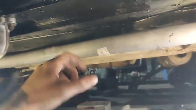 Закончил пол и выхлоп, собрал салон. Пока харош, надо ездить. смотреть онлайн