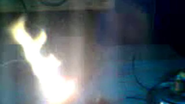 горение сталной пружины 2мм смотреть онлайн