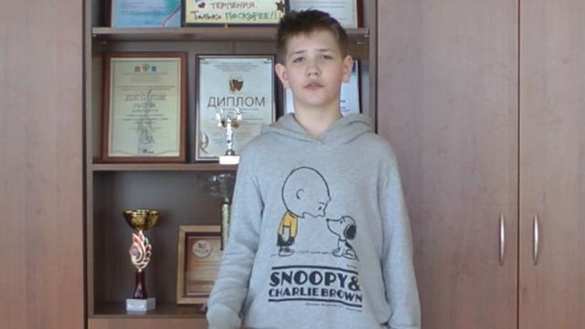 Даниил Куликов поздравляет нас с Днём книги смотреть онлайн