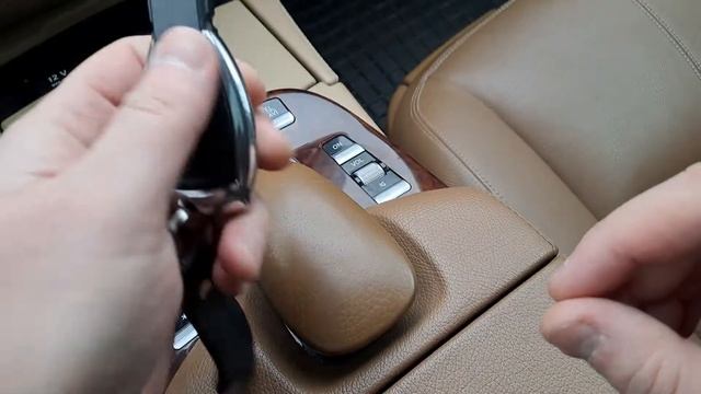 Ключ  mercedes W221. Блокировка дверей