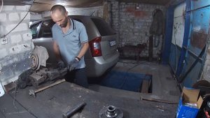 Замена подшипника передней ступицы - KIA Carens