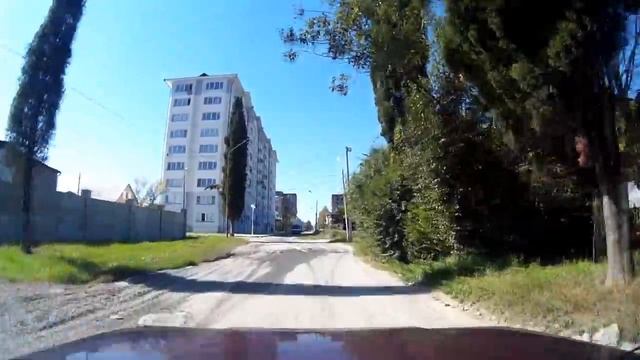 По Сухумским улицам.Улица Басария (бывш.ул.Куйбышева) смотреть онлайн