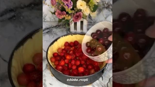 Очень вкусный летний пирог ???