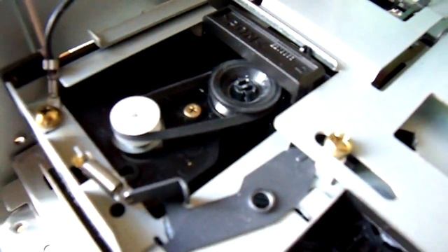 MINIDISC RECORDER JVC XM-D88. Профилактика и обзор деки. смотреть онлайн