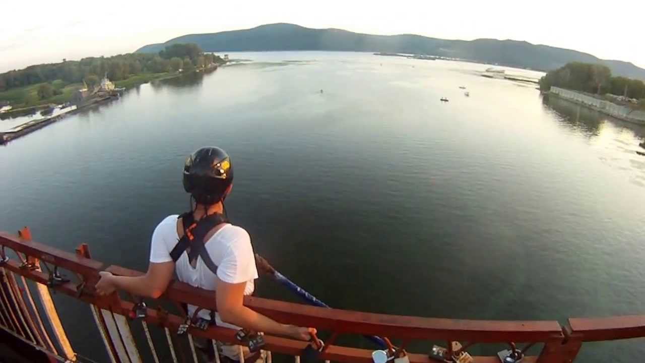 Первый прыжок с моста!!!))) смотреть онлайн