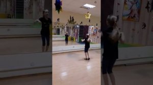 Школа танцев АстраЛэнд м. Перово Соло-Латина для детей 8-12лет