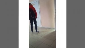 Крикнул матом на весь класс!!!