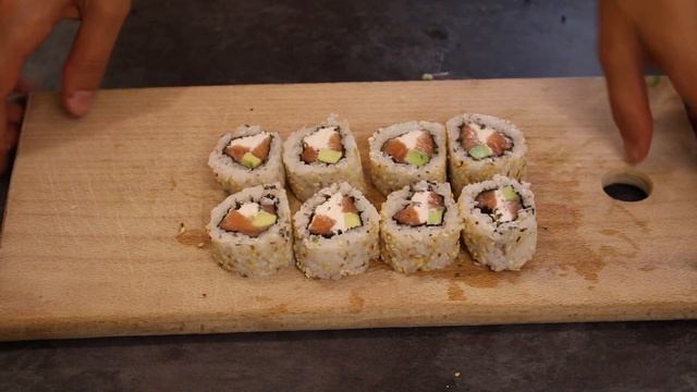 ЗАПЕЧЕННЫЕ РОЛЛЫ ДОМА, готовлю впервые, ГОРЯЧИЕ РОЛЛЫ с курицей, морепродуктами