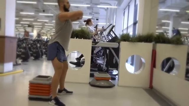 Приседания для мужчин смотреть онлайн