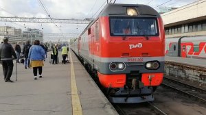 Эп2к 360 сообщением Нальчик-Москва прибывает на Павелецкий вокзал