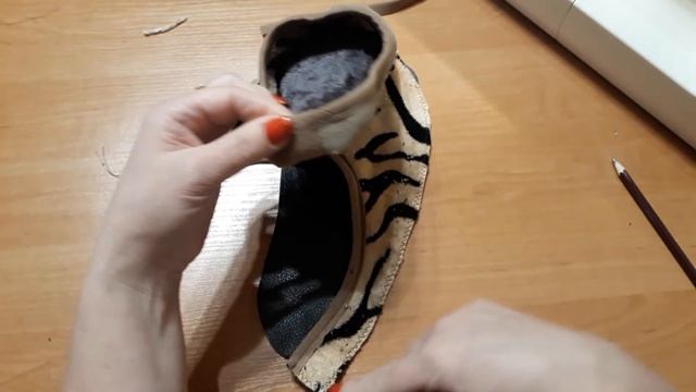 Пошив комнатных тапочек своими руками. Пошаговый МК
