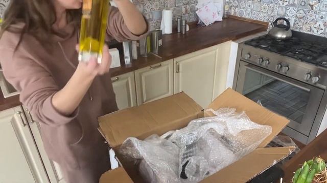 #хамон #оливки #пармезан и Что еще можно ввезти за 10 дней? смотреть онлайн