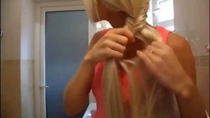 Косичка рыбий хвост видео. Как заплести косу рыбий хвост себе, самой?