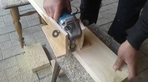 Ручной фрезер из болгарки за пять минут.