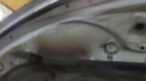 TOYOTA Corolla уплотнитель капота