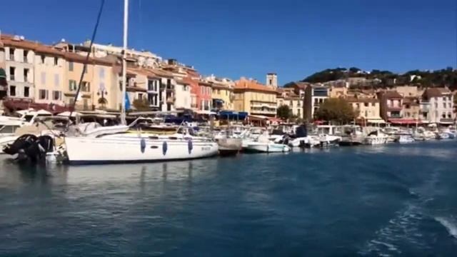 The beauty of Les Calanques de Cassis, Marseille, France смотреть онлайн