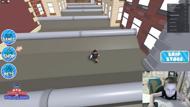 Супер Макс Купил Камеру - Прохожу новый паркур ROBLOX смотреть онлайн