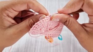 Sandalinha Mel - fio amigurumi - 9 cm - 1 a 3 meses/Easy and quick to weave baby shoes