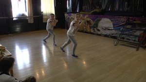 Современный танец( 12 и 13 лет). дуэт Колотилина Саша и Шакирова Саша, Коллектив "Мастер Dance".