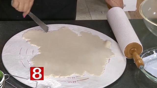 In the Kitchen: Thanksgiving Pumpkin Mascarpone Pie смотреть онлайн