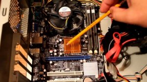 Xeon L5410. 4 ядра на 775 сокет.