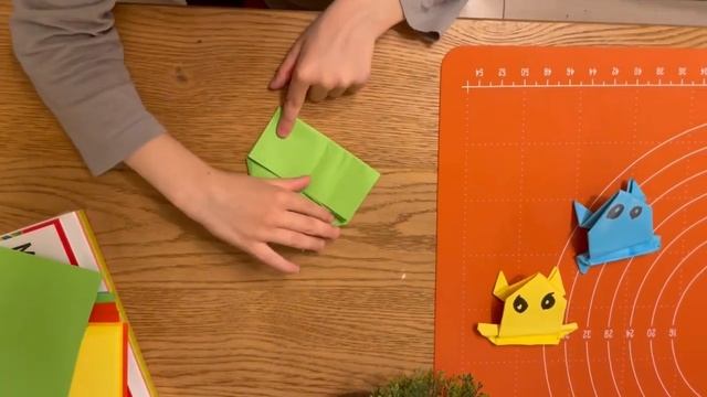 Подделки из бумаги оригами лягушка