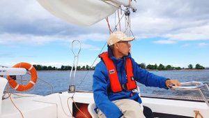 Как производят парусные катамараны в Санкт-Петербурге.
