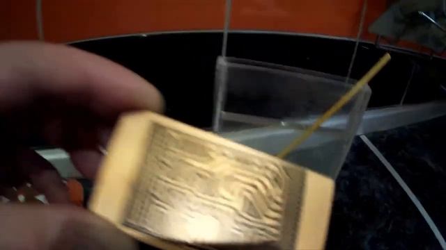 Кювета из оргстекла для травления печатных плат. Plexiglass vessel for etching circuit boards. смотреть онлайн