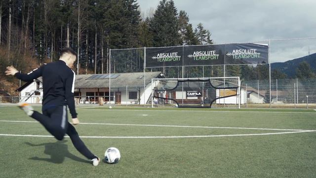 Nike brauchte 10 Jahre für diesen Fußballschuh смотреть онлайн