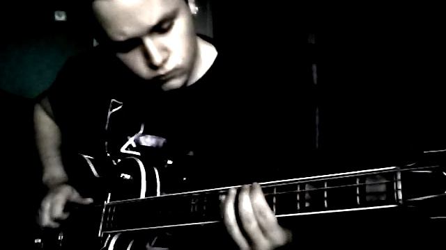 Metronomy on bass ( little parts ) and some shitty impro смотреть онлайн