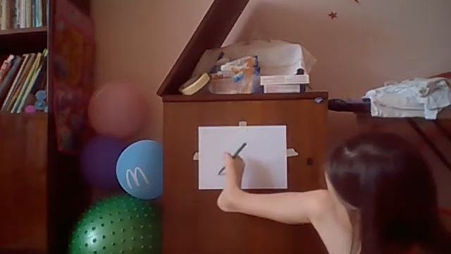 Рисую ногами!Новый Челлендж!///Diana Channel?? смотреть онлайн