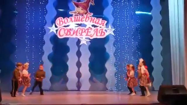 Танец "Смуглянка", группа "Незабудка" смотреть онлайн