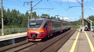 Электропоезд ЭП3Д-0051 сообщением Нижний Новгород - Гороховец прибывает к пл. 429-й километр