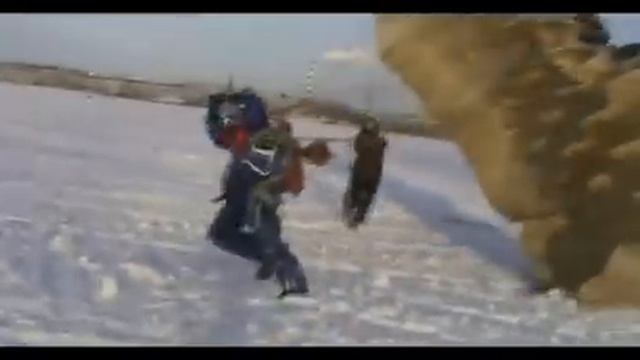 Снегоход и парашют смотреть онлайн