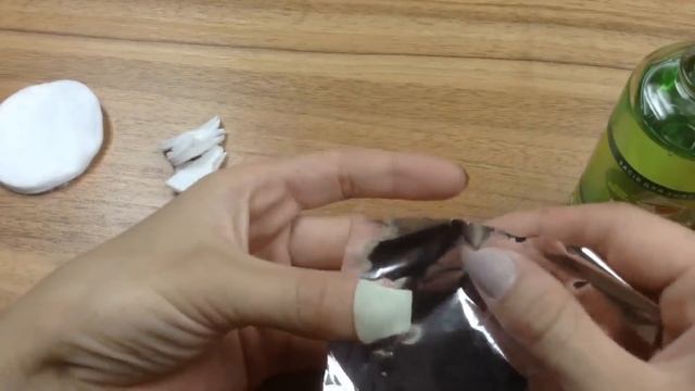 КАК СНЯТЬ ГЕЛЬ ЛАК БЫСТРО И ДЕШЕВО В ДОМАШНИХ УСЛОВИЯХ ?