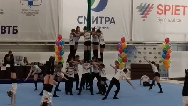 Зал Подгорного смотреть онлайн