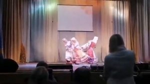 Беларускі народны танец "Паванька". Исполняет ансамбль танца "Карамель"