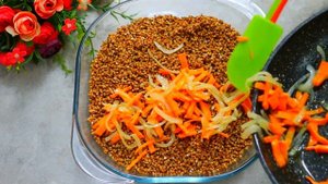 Как вкусно приготовить гречку с курицей в духовке?