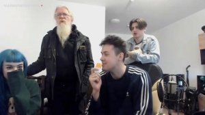 МАФАНЯ ИРЛ - ДЕДУШКА ТИХОН ПИКАПИТ БЕБРИНУ