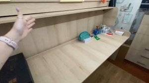 Стол-кровать трансформер, с полками
